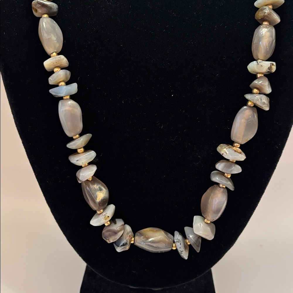 🟠Earthy Agate Necklace Brown & Gray Vintage Handcrafted